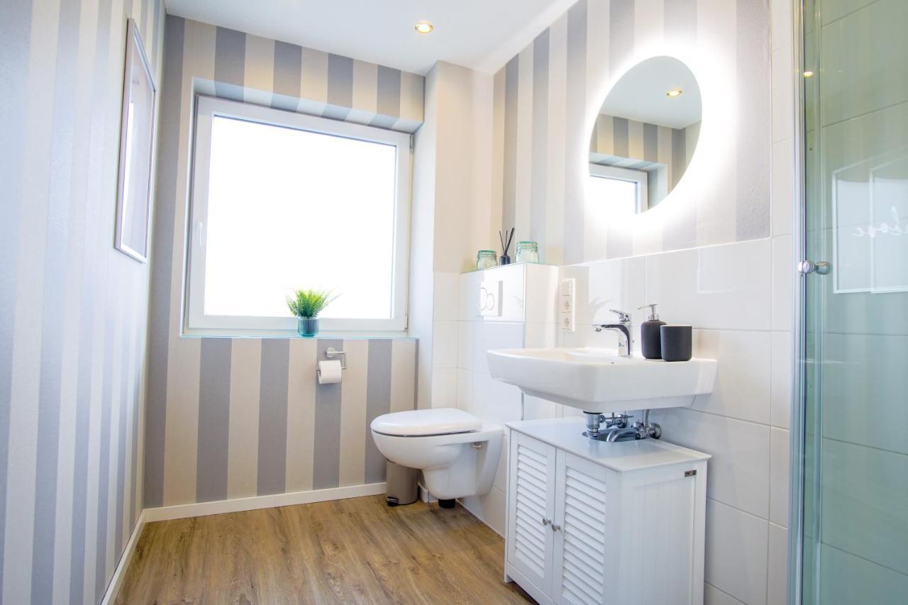 Homefy Come-Together Apartment - Balkon - Aufzug - Free Parking - Smart Tvs Essen Buitenkant foto