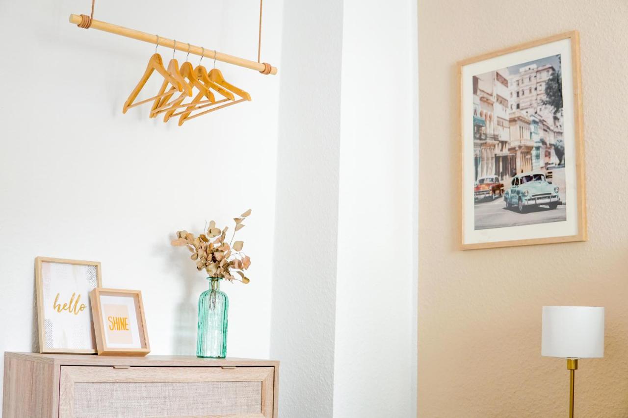 Homefy Come-Together Apartment - Balkon - Aufzug - Free Parking - Smart Tvs Essen Buitenkant foto